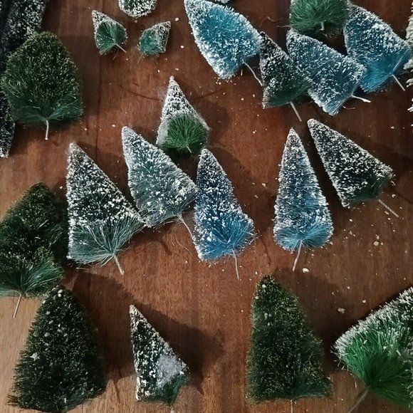 Frosted Bottle Brush Christmas Trees Village Train Lot of 27 Plus 2” To 14” - Picture 3 of 16